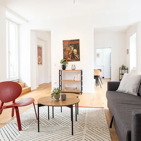 Luxury In Center With Terrace Apartman