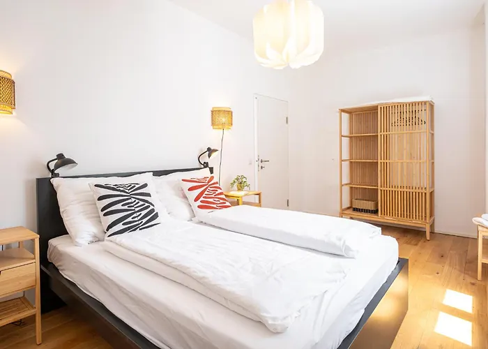 Luxury In Center With Terrace Graz