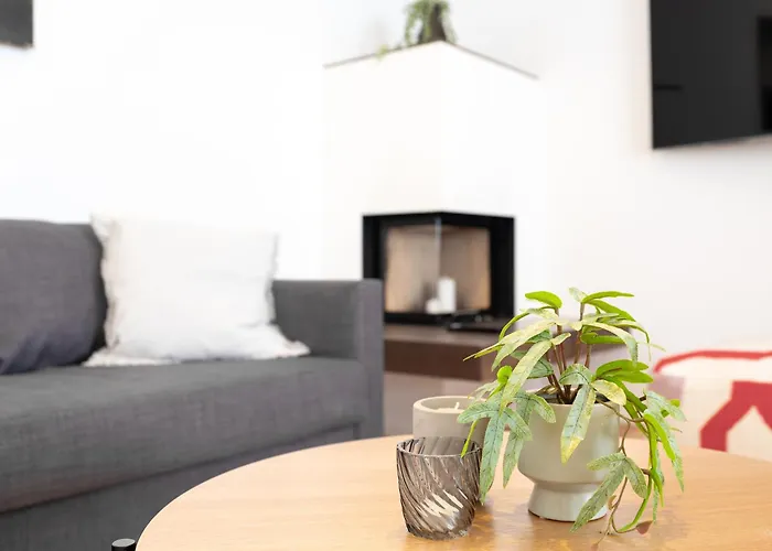 Luxury In Center With Terrace Apartment *